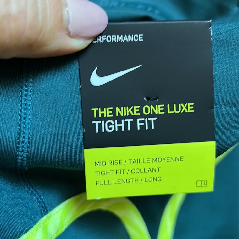 NWT Nike Dri Fit Leggings 1X - Picture 5 of 6